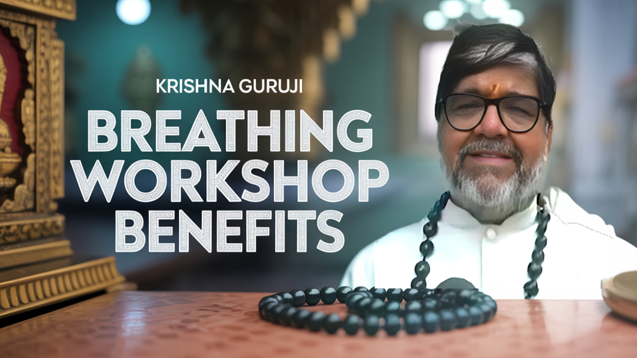 Krishna Guruji explaining benefits of breathing workshop on Yoga Day from Ujjain